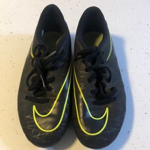 Nike Soccer kids shoes